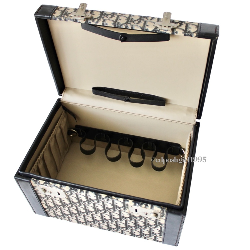 1970s Christian Dior Vanity Train Case Iconic Oblique Canvas with Keys & Tag - Picture 7 of 16